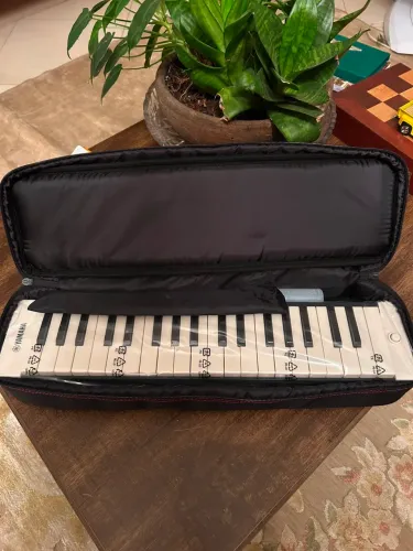 Yamaha Escaleta Pianica 37