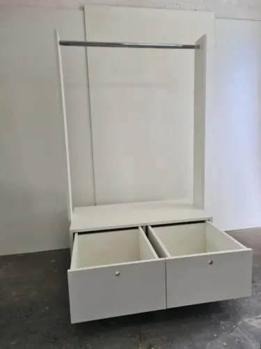 Arara em mdf 18mm  com gavetas