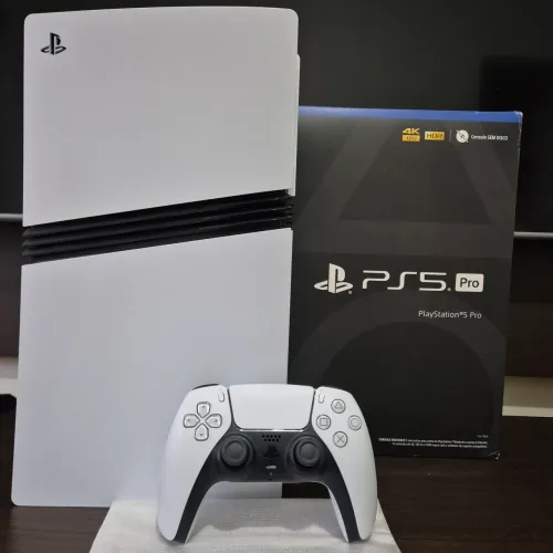 PS5 PRO 2TB - SEMINOVO