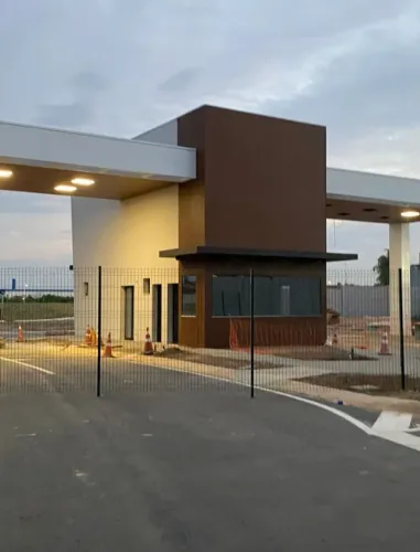 Vendo terreno 300m2 condomínio Luíza - Paulínia