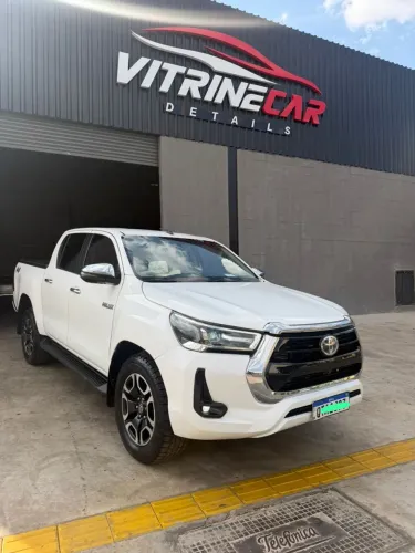 Toyota Hilux CD SRX 4X4 2.8 TDI 16V Diesel Aut. 2022