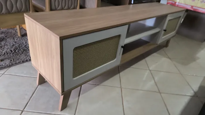RACK RETRO NOVO SEM USO (ACEITO CARTÃO CAOM TAXA DA MÁQUINA E ENTREGO COM TAXA)