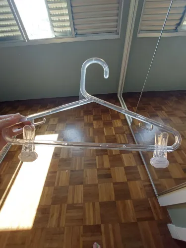 Cabides acrílico