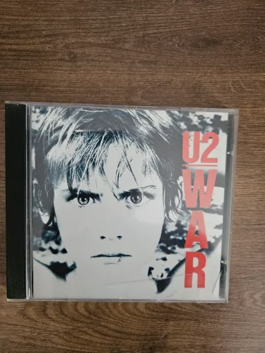 WAR - U2