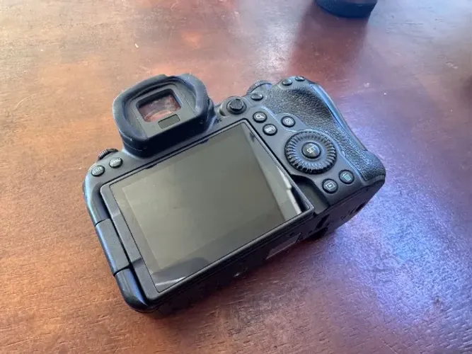 Câmera Canon R6 Mark I