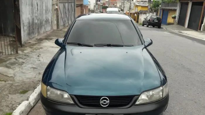 Chevrolet Vectra GL 2.2 / 2.0 MPFI 1999