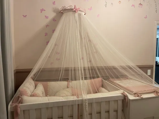 Vendo berço com cama auxiliar