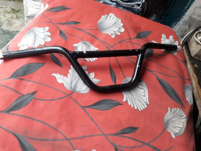 GUIDÃO DE BMX DE ALUMÍNIO $60