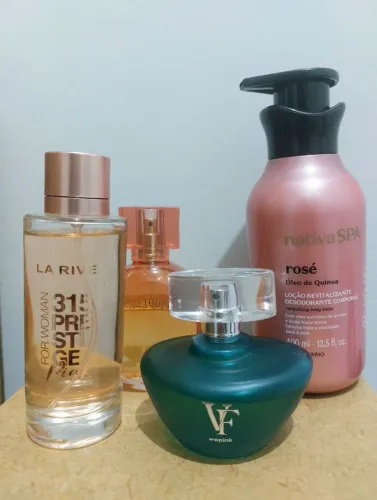 Kit perfumes e hidratante
