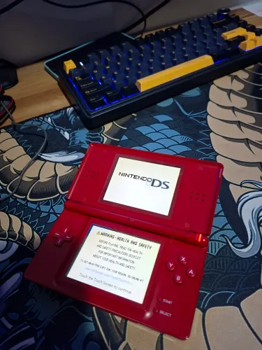 Nintendo Ds Lite Vermelho