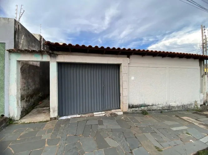 Terreno à venda no bairro Brasil em Uberlândia/MG