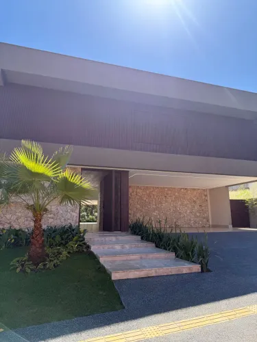 Moderno Sobrado com 5 suítes no Alphaville Cruzeiro do Sul