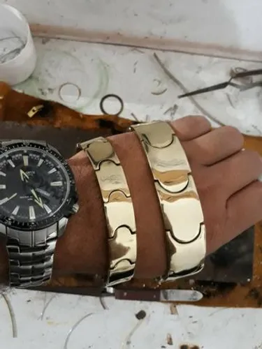 Promoção!! Bracelete moeda antiga!! legitimos.
