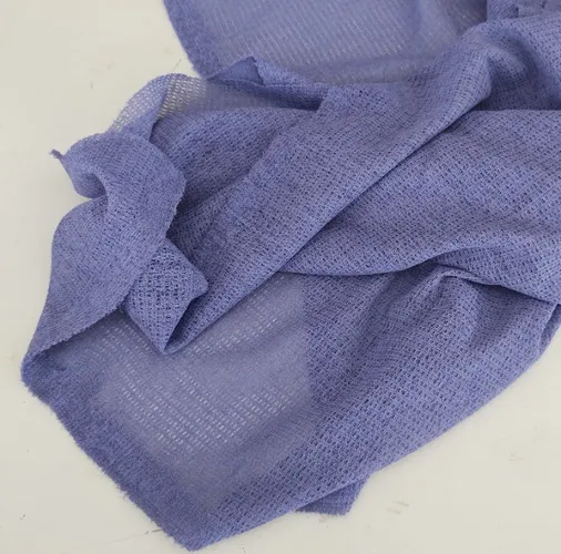 Peça de tecido de Crepe com Elastano e Transparência - na cor lilás - de 2,30m x 1,50 m