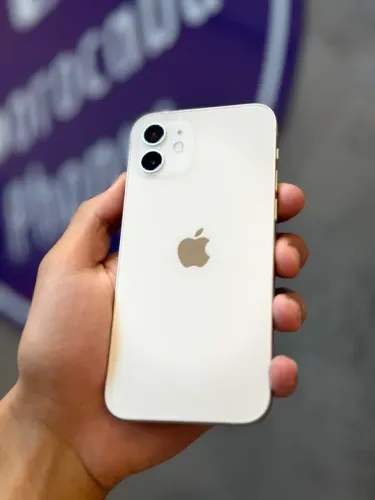 iPhone 11 64GB - Seminovo zerinho