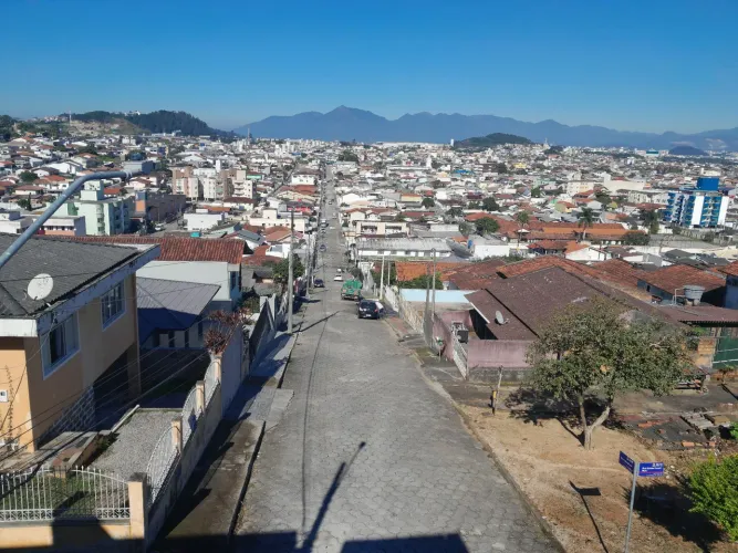 Casa Forquilhinhas , barbada