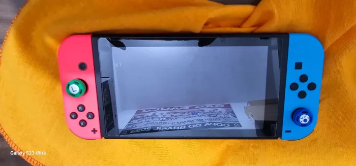 Nintendo Switch em perfeito estado 