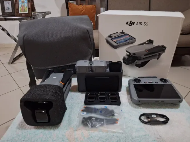 Drone DJI Air3S 