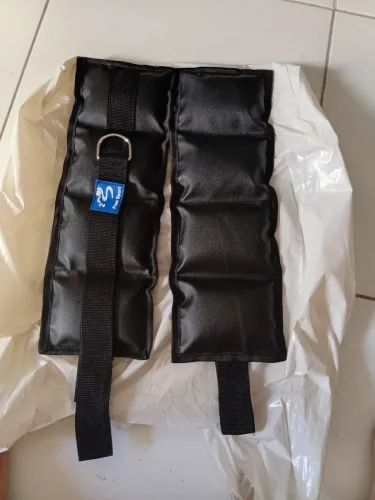 Peso de tornozelo- 2 kg / novo - par 