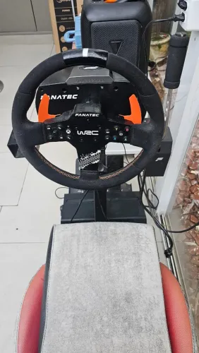 Fanatec CSL Elite + Volante WRC + Pedais + Assento Playseat
