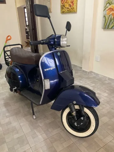 Piaggio Vespa PX 200