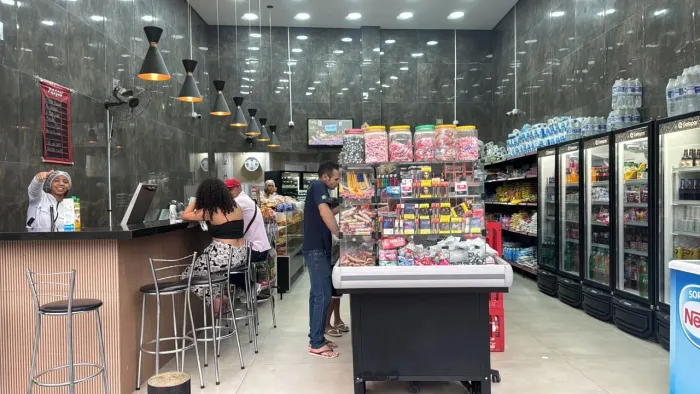 Vende-Se Padaria Com Hotel Regiao Litoral Norte