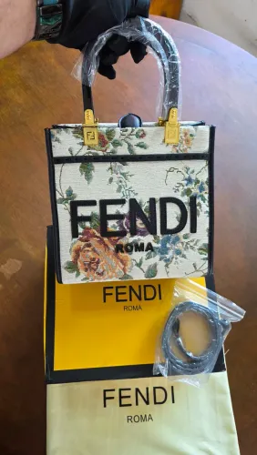 Bolsa Fendi 
