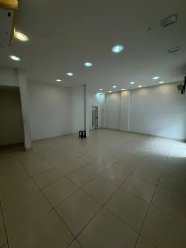 LOJÃO À VENDA NA RUA DOS PEDESTRES - GLÓRIA, VILA VELHA