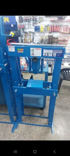 PRENSA HIDRÁULICA 15T P15000 BOVENAU