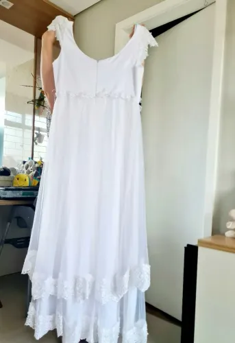 Vestido de Noiva com renda. Lindo tam G serve M também. Valor 350.00 
