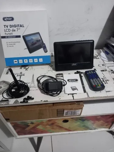 TV Digital LCD 7 Polegadas Knup Portátil