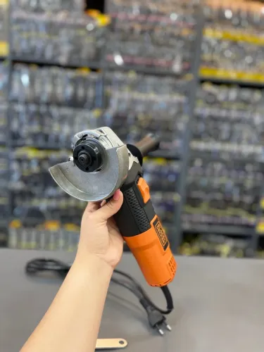 Esmerilhadeira Angular 4,5'' Black+Decker - Nova