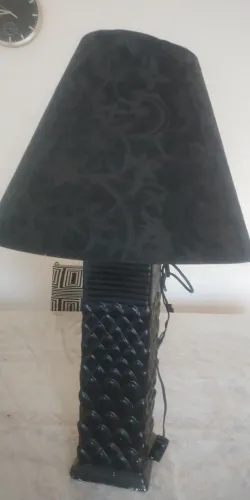 Abajur decorativo preto