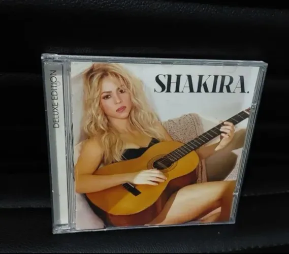 CD: Shakira - Shakira (Deluxe Edition)