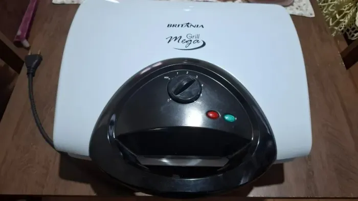 Grill Britânia Mega