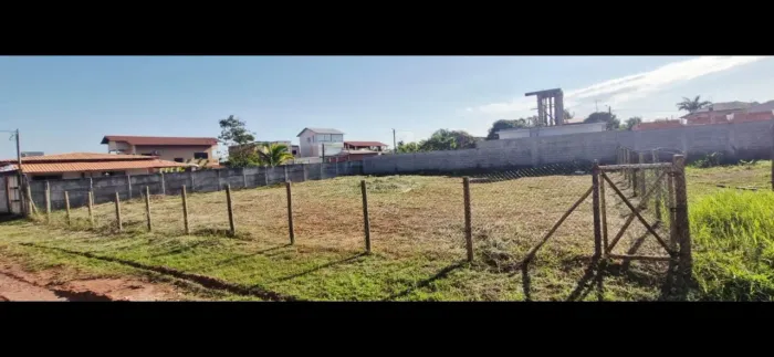 2 Terrenos na praia do úle 3° quadra do mar com documentação original - ÚNICO DONO.