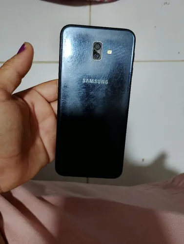 Vendo J6+ com defeito 50,00