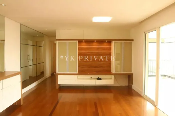 Apartamento à Venda no Condomínio Inovarte Club Barra Funda/ Rua José Gomes Falcão/ 160m²/