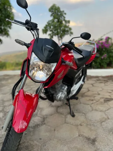 HONDA CG 160 FAN, 2023/2024, VERMELHA COM PINTURA PEROLIZADA E ÚNICO DONO!!!!
