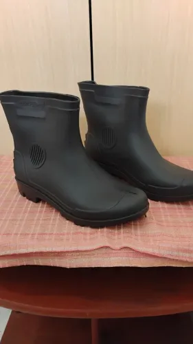 Botas de borracha pretas