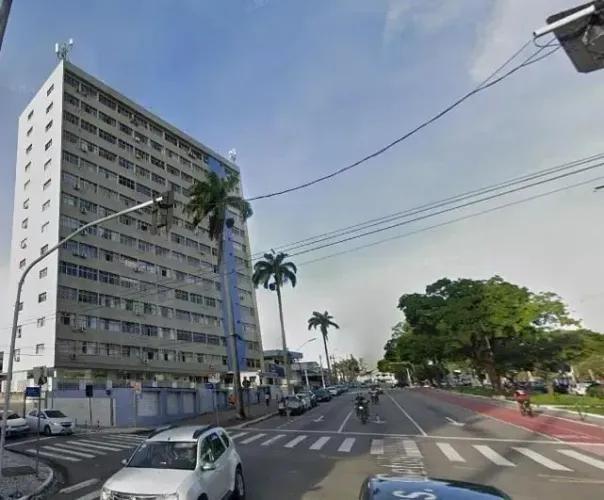 Excelente apartamento no Centro (125 m², 3/4 andar alto, Edifício Carice )