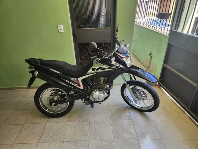 Bros ESDD 2021 / ÚNICO DONO 