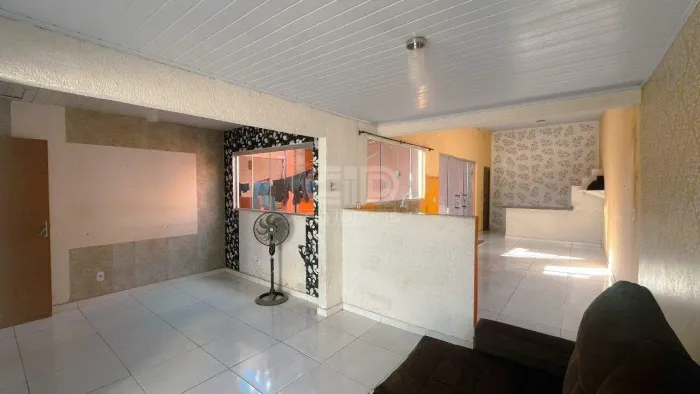 Casa á Venda no bairro Residencial Nova Canaã