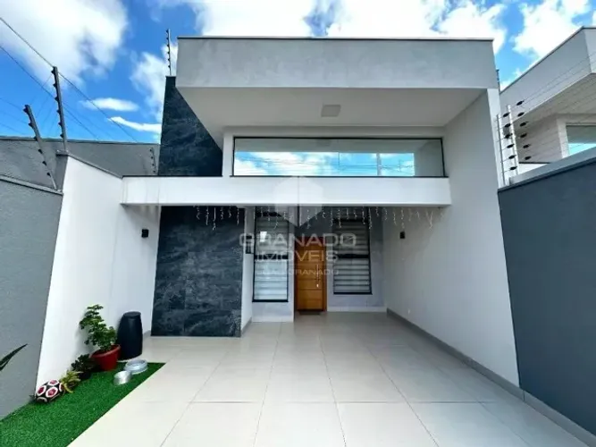 Casa mobiliada venda direto com o proprietário próxima a Mandacaru 3 quartos sendo 1 suite