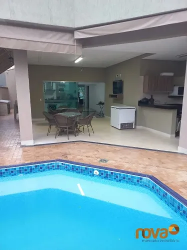 Casa em condominio,3quartos,piscina,varanda gourme
