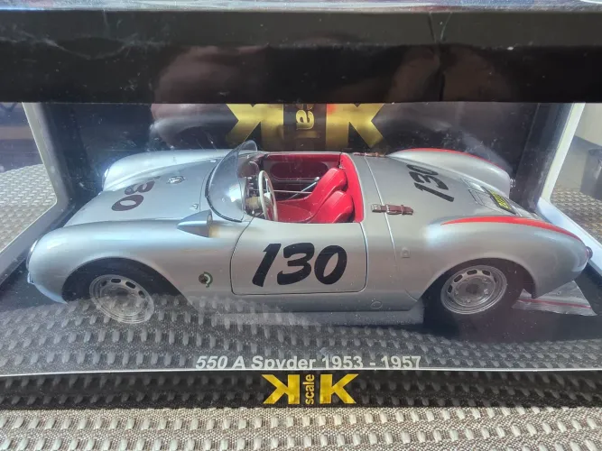 Miniatura 1:12 porsche 550a spyder 1953 interior vermelho
