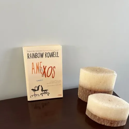 livro anexos rainbow rowell