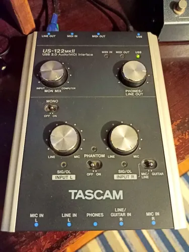 Interface Tascam US-122 mkii