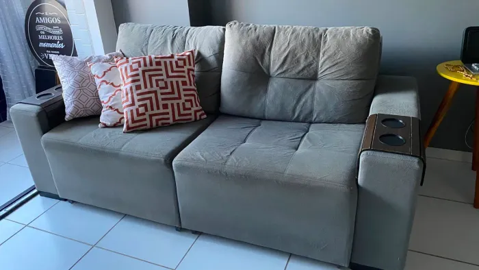 Sofá retrátil 2 lugares