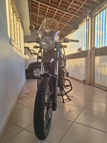 Moto Royal Enfield Himalayan 2020